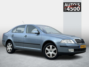 Skoda Octavia 1.6 Ambiente Trekhaak/Nieuwe apk!