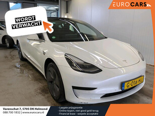 Tesla Model 3 Standard RWD Plus 60 kWh 405km rijbereik! Navigatie Panoramadak Memory Seats Parkeersensoren Camera Stoelverwarming Blind Spot Assist