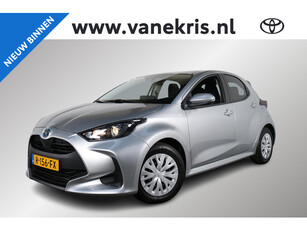 Toyota Yaris 1.5 Hybrid Active, Navi, All season banden