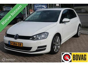 Volkswagen Golf 1.2 TSI APPLE CARPLAY,CRUISE CONTROL