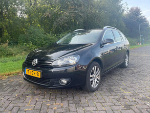 Volkswagen GOLF Variant 1.2 TSI Highline BlueMotion zeer netjes met complete onderhouds historie.