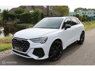 Audi RSQ3 2.5 TFSI Pano / B&O / RS sportuitlaat / Navi