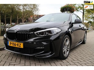 BMW 1-serie 118i Business Edition_M PAKKET _NETTE AUTO