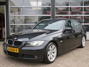 BMW 3 Serie 318i High Executive / APK tot 10-10-2025 /