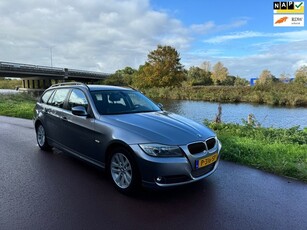 BMW 3-serie Touring 318i PDCCruise ControlNW APK