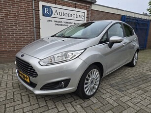 Ford Fiesta 1.0 EcoB. Titanium NIEUW APK/NIEUW DISTRIBUTIE