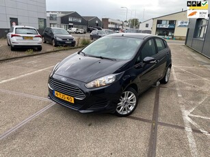 Ford Fiesta 1.0 Style/5drs/nap/1jaar apk/2E