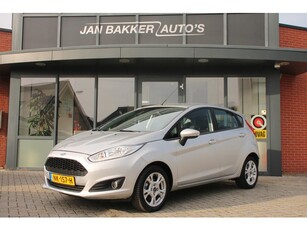 Ford Fiesta 1.0 Style Ultimate 5 deurs ? Navi ? Bluetooth ?