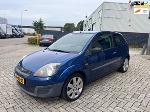 Ford Fiesta 1.3-8V Champion