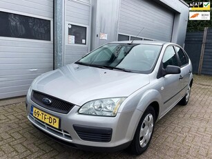 Ford Focus 1.6-16V Champion 5DR 2006-Airco-Cruise-New APK