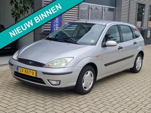 Ford Focus 1.6-16V Cool Edition airco, trekhaak!