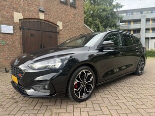 Ford FOCUS Wagon 1.0 EcoBoost Hybrid ST Line X Business