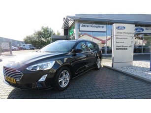 Ford Focus Wagon 1.0 EcoBoost Trend Business Trekhaak