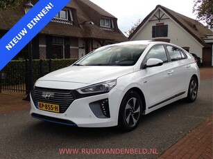 Hyundai IONIQ 1.6 GDi First Edition