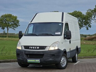 IVECO DAILY 35 S 13 ac trekhaak 3500 kg