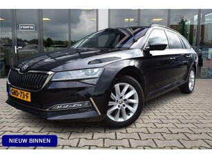 Škoda Superb Combi 1.4 TSI iV Business Edition Camera Pano DAB