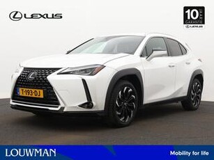 Lexus Ux 250h AWD Sport Edition | Navigatie | Stoelverwarming | Leder | Elektrische Achterklep |