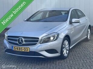 Mercedes A-klasse 180 Ambition Org NL Xenon Navi PDC