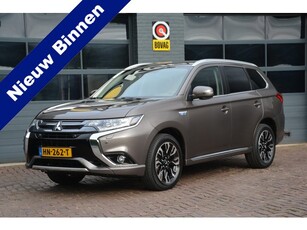 Mitsubishi Outlander 2.0 PHEV Executive Edition (bj 2015)