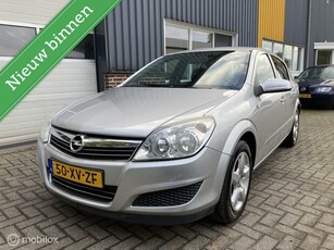 Opel Astra 1.4 Business TREKHAAK!