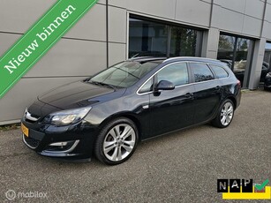 Opel Astra Sports Tourer 1.4 Turbo Cosmo