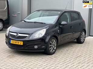 Opel Corsa 1.4-16V Edition Dealeronderhouden Airco 2