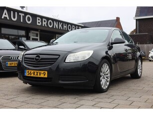 Opel Insignia 1.6 T EDITION (bj 2010)