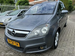 Opel Zafira 2.2 Cosmo