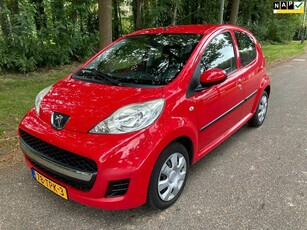 Peugeot 107 1.0-12V XS