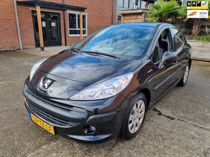 Peugeot 207 1.4-16V Color-line, 5 DEURS.