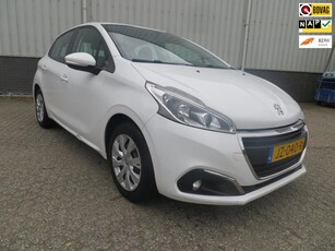 Peugeot 208 1.2 PureTech Blue Lion Navi