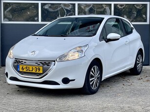 Peugeot 208 1.4 e-HDi Active NL AUTO MET NAP CLIMA