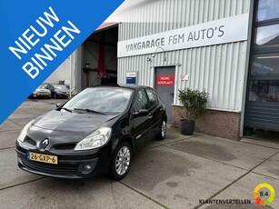 Renault Clio 1.2 TCE Special Rip Curl