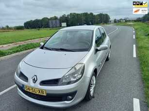 Renault Clio 1.6-16V Dynamique Luxe