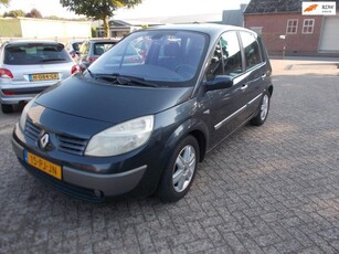 Renault Scénic 1.6-16V Dynamique Comfort apk 9-25 999 euro