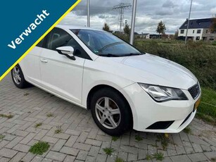 Seat Leon 1.2 TSI STYLE 5-DRS. + AIRCO/LMV