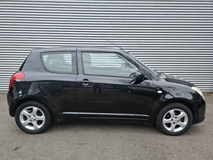 Suzuki Swift 1.3 Exclusive