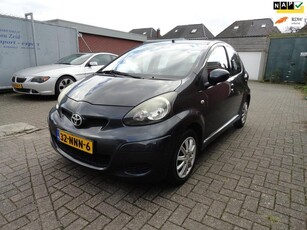 Toyota Aygo 1.0-12V Access (KM 92387 5DRS)