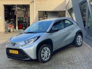 Toyota Aygo X 1.0 VVT-i MT play