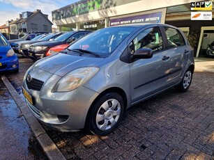 Toyota Yaris 1.0 VVTi Spirit 1E EIGENAARNIEUWE