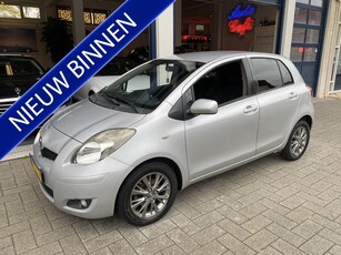 Toyota Yaris 1.3 VVTi Comfort AIRCO/LM VELGEN/NW APK 10-2025