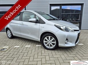 Toyota Yaris 1.5 Full Hybrid NAVI CAMERA CRUISE NAP