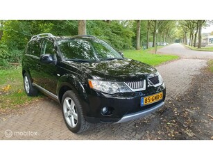 Van 2e Eig. Mitsubishi Outlander 2.4 Intense+4WD nieuwe APK