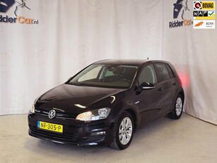 Volkswagen Golf 1.0 TSI Connected