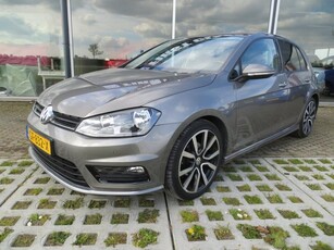 Volkswagen Golf 1.2 TSI Edition R-Line Nap! Camera Leer