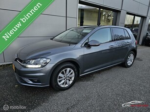 Volkswagen Golf Facelift 1.0 TSI 110 pk Apple