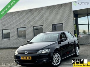 Volkswagen Jetta 1.4 TSI Hybrid HighlineLeer Xenon Navi