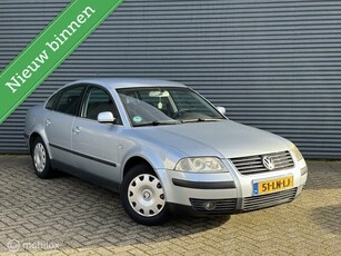 Volkswagen Passat 2.0-20V Comfortline Airco