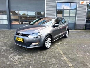 Volkswagen POLO 1.2 TSI R-Line Edition Dealer onderhouden