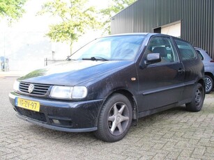 Volkswagen Polo 1.6 LEES OPMERKINGEN Handel / Export